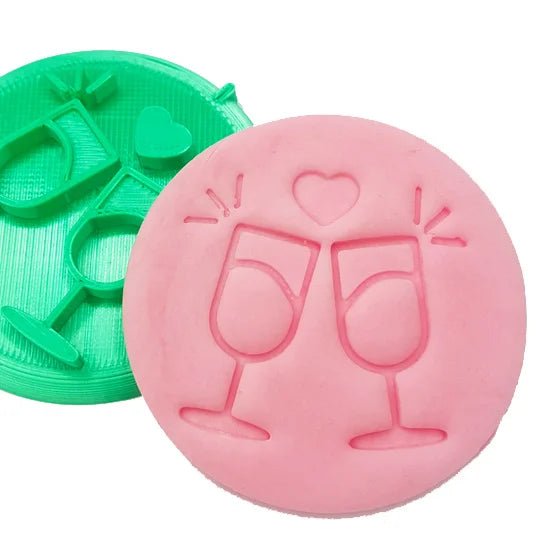 Koekstempel - Proosten - Cupcakedozen.nl