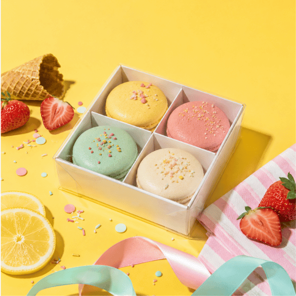 Wit doosje voor 4 macarons (10 st) - Cupcakedozen.nl
