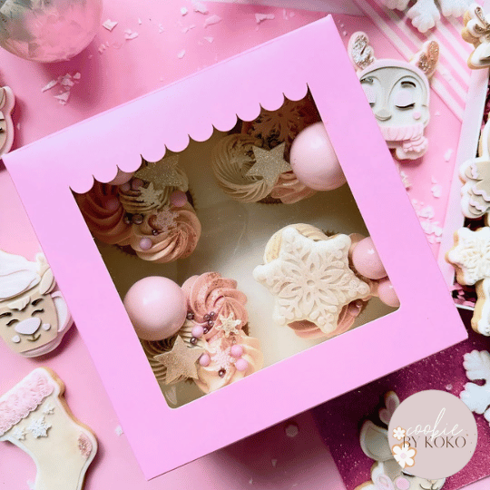 Roze doos voor 4 cupcakes - luifel (10 st) - Cupcakedozen.nl