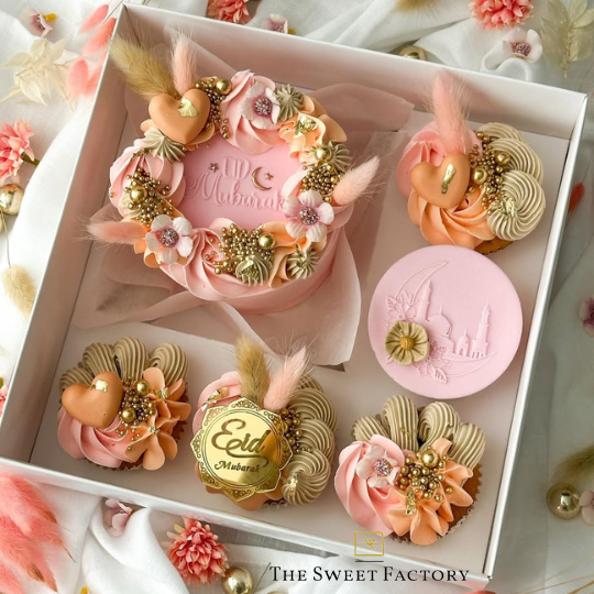 Bento combibox + 5 cupcakes (10 st) - Cupcakedozen.nl