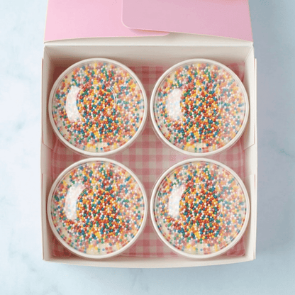 Dot cake bakjes met koepeldeksel (50 st) - Cupcakedozen.nl