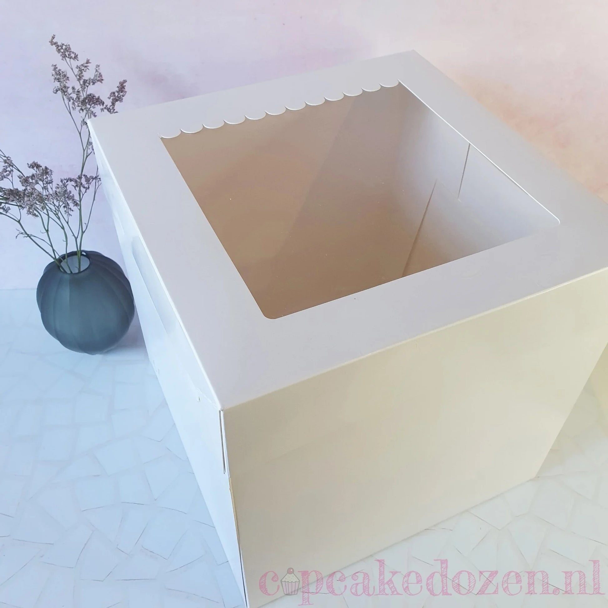Hoge taartdoos 28x28x28 - luifel (10 st) - Cupcakedozen.nl